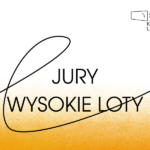 napis jury wysokie loty na biało-pomarańczowym tle, w rogach logotypy FILMFORUM i KAMERALNEGO LATA