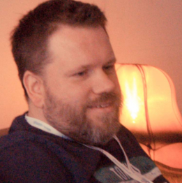 Maciej Pisuk Maciej Pisuk