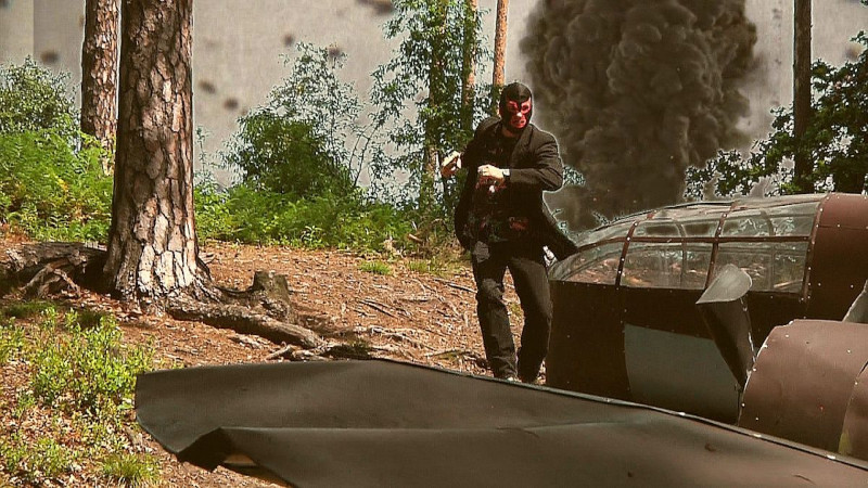 Pecador_contra_Nazi_Zombie_foto_www